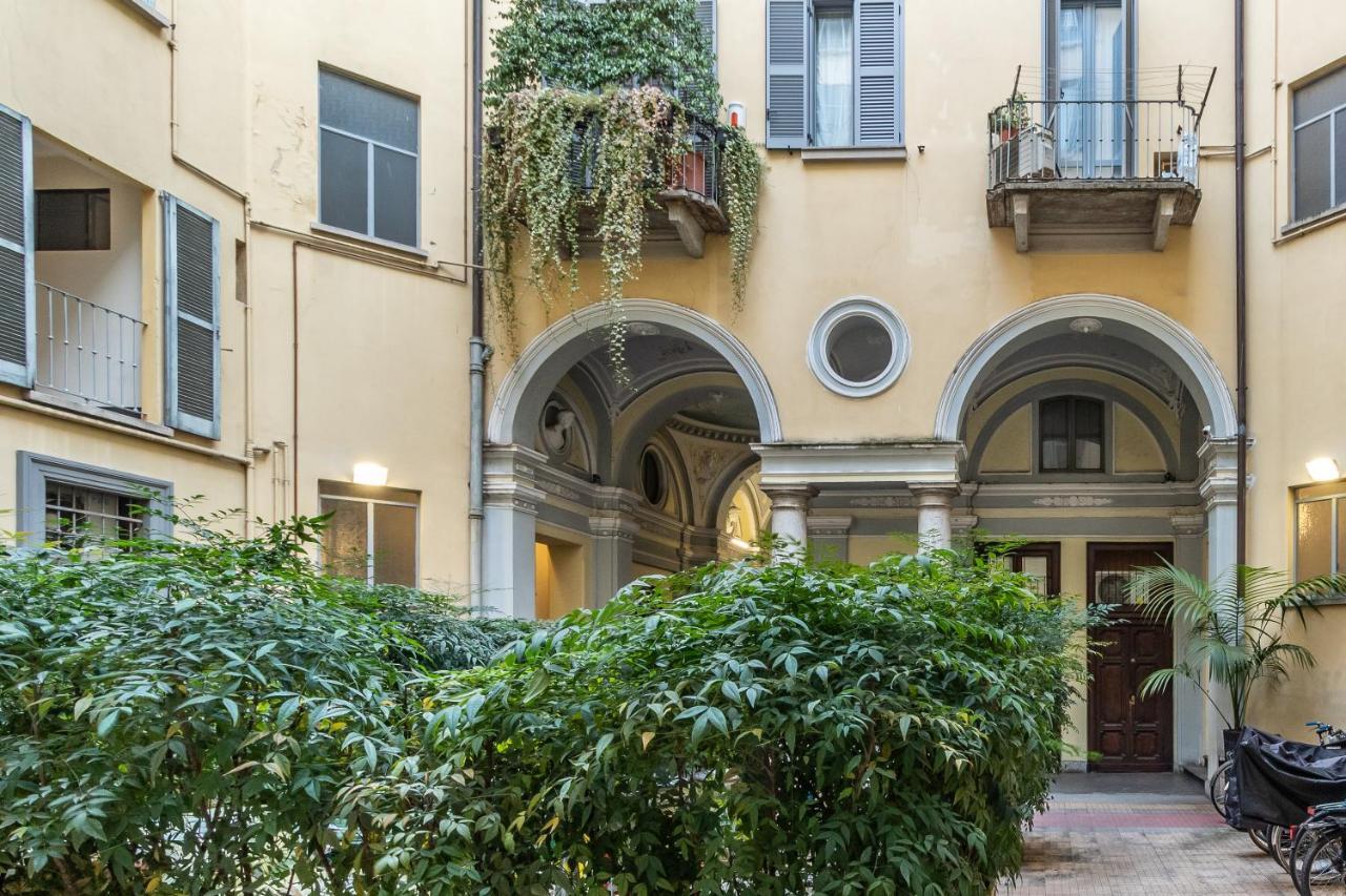 Altido Vibrant Studio For 3 Near The City Centre Milan Bagian luar foto